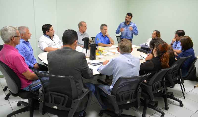 Reunião discute saneamento básico em Sarandi